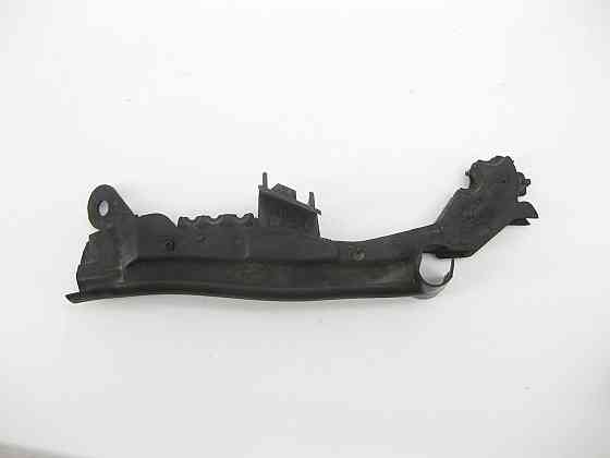 Mercedes-Benz  A2218320298 Кришка тримача трубок кондиціонера на лонжироні праворуч CL C216 S-class short W221 S-class long V221 Одеса