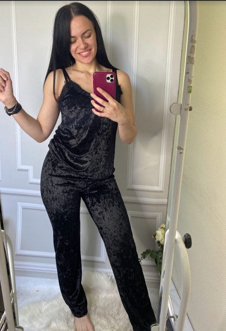 Пижама женская велюровая со штанами Черный L Харьков - изображение 1