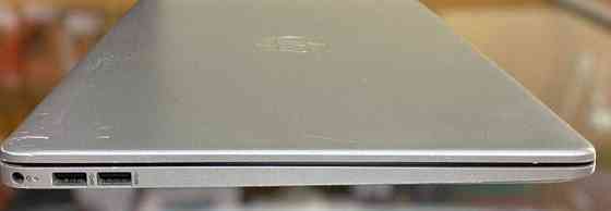 Ноутбук: HP 15-ef1023 dx /AMD Ryzen 3 3250U / RAM8Gb. / SSD 256Gb./ AMD Radeon Киев