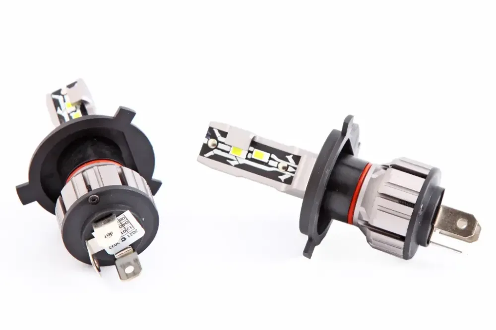 Лампа диодная   H4  12В  4800лм/6000К/15Вт/12GC5530 Cyclone как галогенная Винница - изображение 1