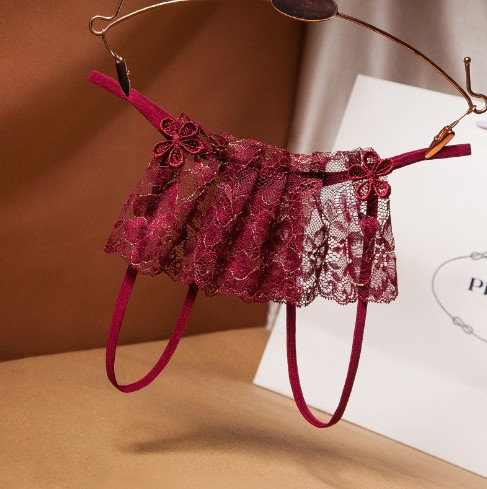 Трусики с разрезом кружевные универсальный вишневый Киев - изображение 1