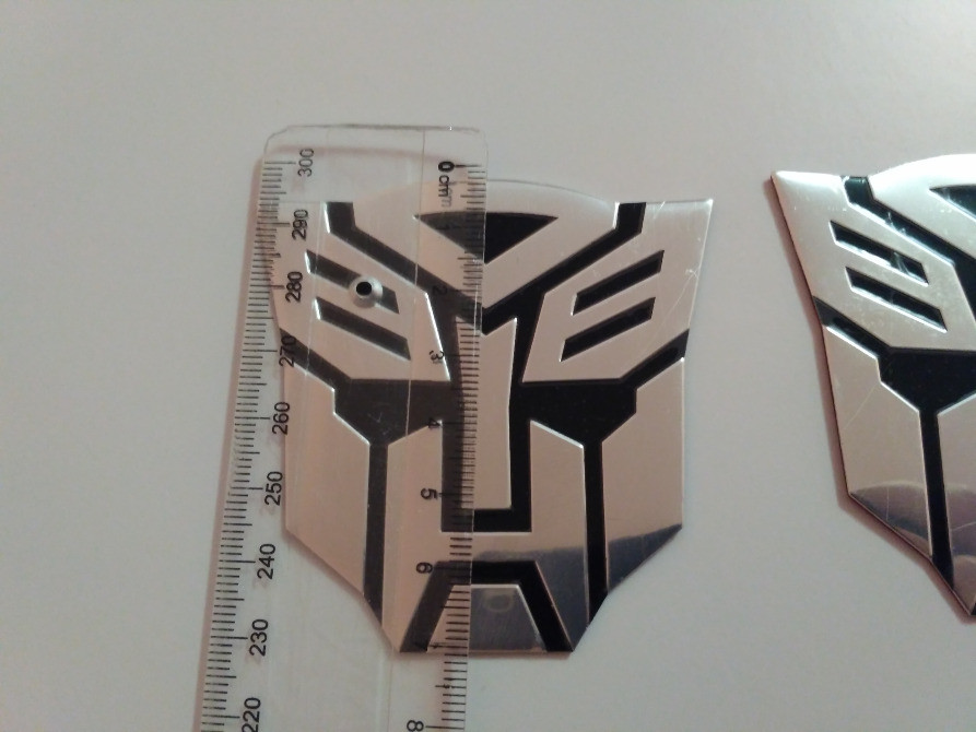 Наклейка на авто Автобот алюминиевая трансформер Киев - изображение 2