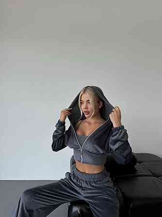 Жіночий стильний прогулянковий костюм-двійка: кофта та штани велюр-плюш Графіт, 48/50 Одеса