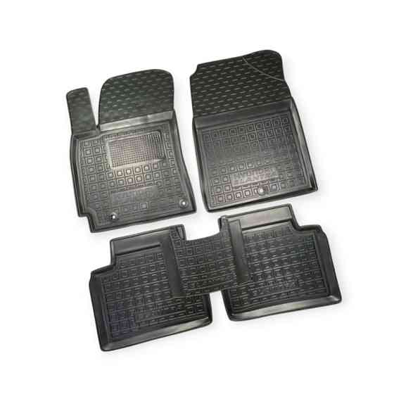 Коврики Хюндай elantra 2015-2020 ad борт 2,5см, с перемычкой салона Мукачево