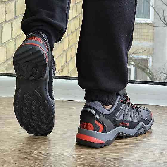 Чоловічі Кросівки Сірі The North Face Чорні Норт Фейс (розміри: 40,41,42,43,44) ВідеоОбзор Дніпро