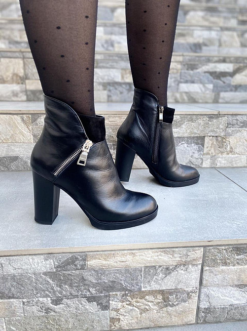Черевики жіночі D and V чорні натуральна шкіра висота каблука 9см розмір 40 (1221) Коломия - фото 6