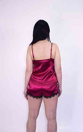 Піжама жіноча атласна майка і шорти з мереживом Бордовий 56 Харків