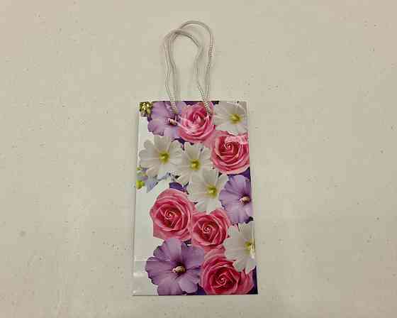 Пакет паперовий подарунковий малий 11/18/5 (арт М027) (12 шт.) Харків