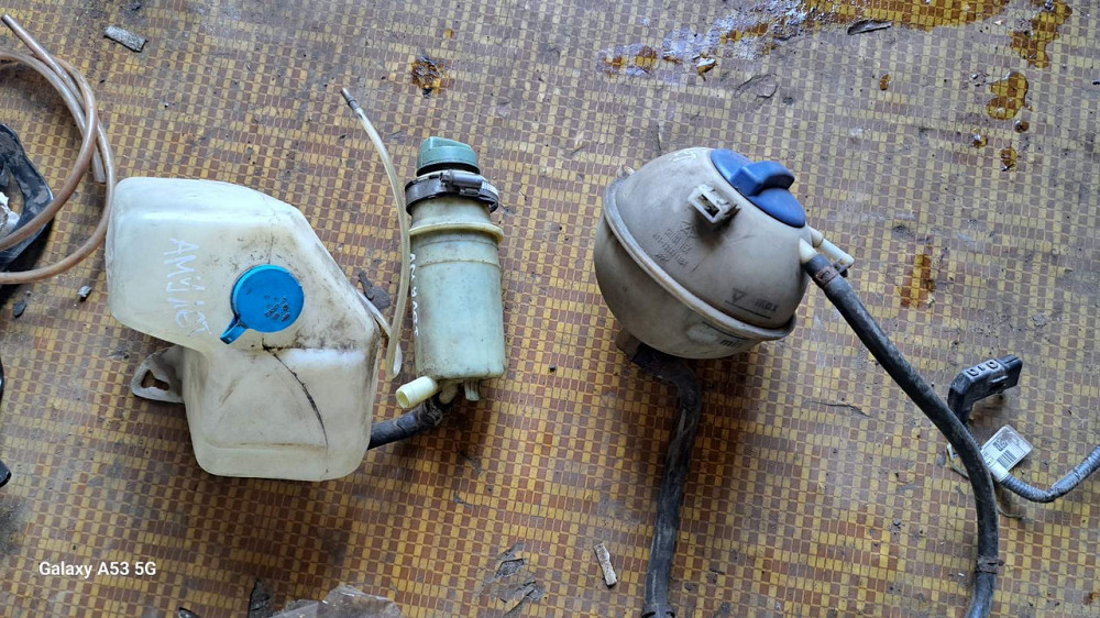 Бачок гідропідсилювача керма для Chery Amulet. Київ - фото 1