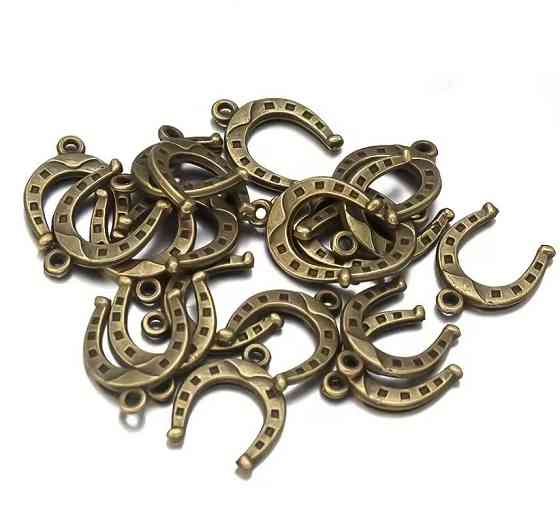 Набор металлических подвесок-подков в цвете античной бронзы — 10 шт Киев