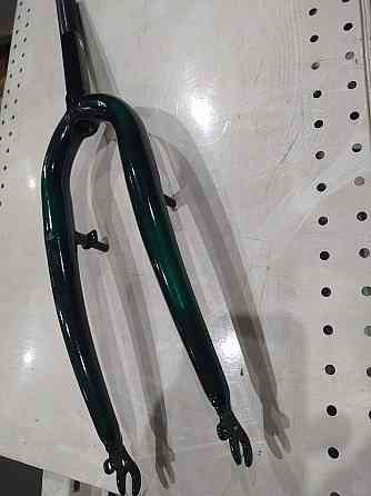 Вилка велосипедная жесткая (с креплением V-brake, 22) (зеленая) Мукачево