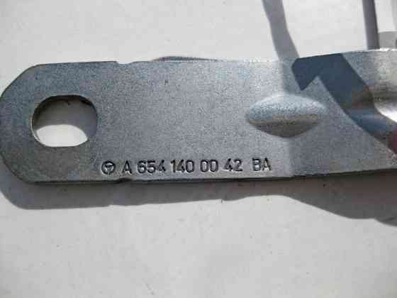 Mercedes-Benz  A6541400042 Кронштейн заднього охолоджувача ОГ двигуна OM654 R4 2.0 Diesel OM656 R6 3.0 Одесса