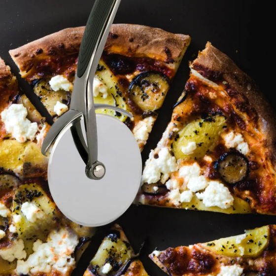 Ніж для піци цинковий сплав з TPR вставкою на ручці KAMILLE Житомир