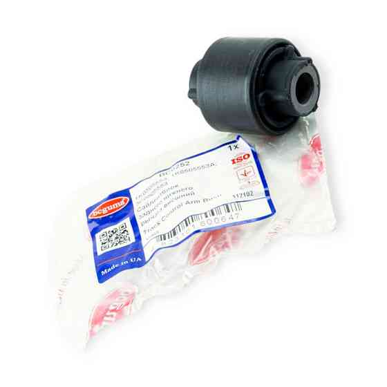 Сайлентблок заднього Шкода Octavia A5, Superb II, Фольцваген Гольф V, Пасат CC під пружину зовнішній важіль Мукачево