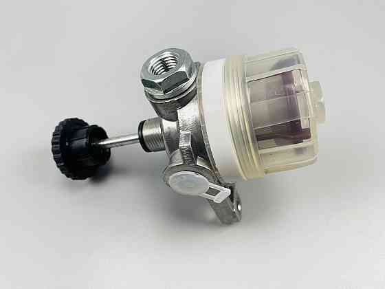 Фільтр очищення палива з прокачуванням (універсальний), кріплення горизонтальне. Усередині змінний елемент (сітка) Мукачево