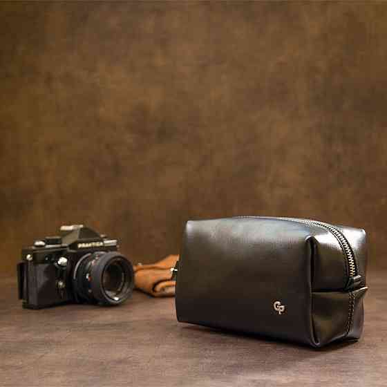 Кожаная мужская косметичка GRANDE PELLE 11415 Черный Киев