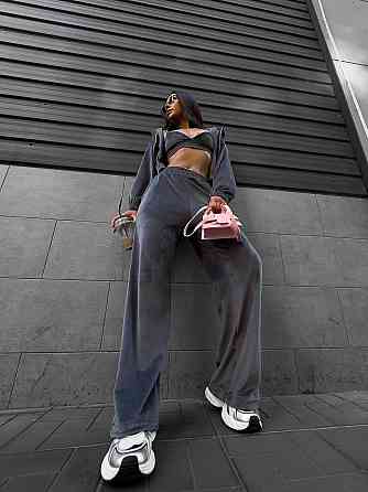Жіночий костюм-трійка: кофта топ і штани велюр Графіт, 42/44 Одеса