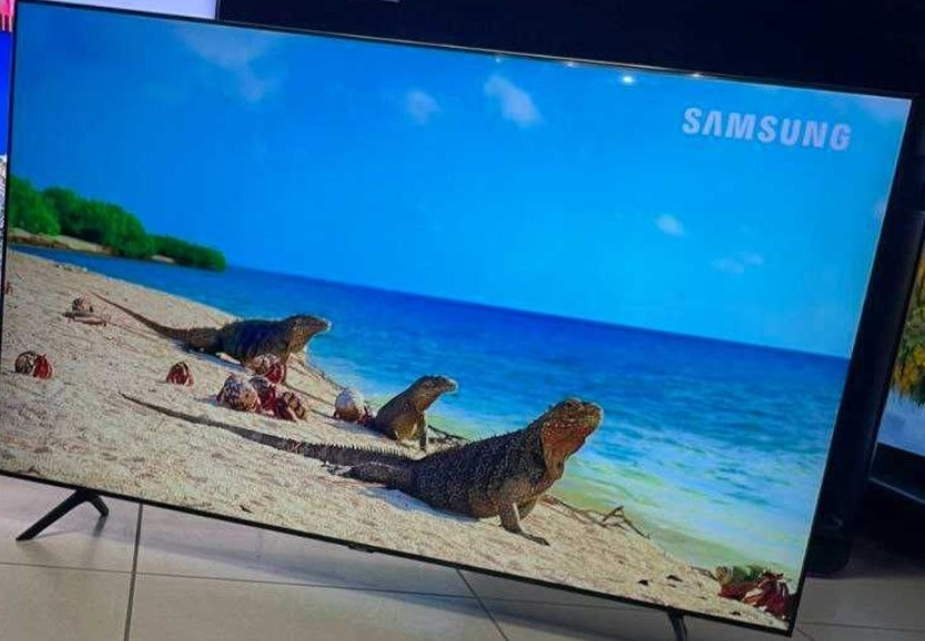 Телевизор Безрамный: 75