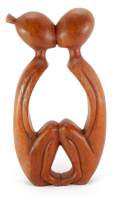 Статуетка з дерева Закохані Київ - фото 1