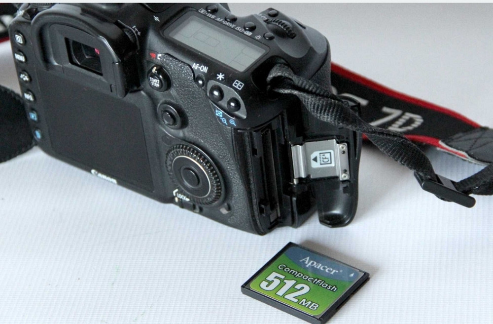 Фотокамера Canon EOS 7D Харьков - изображение 3