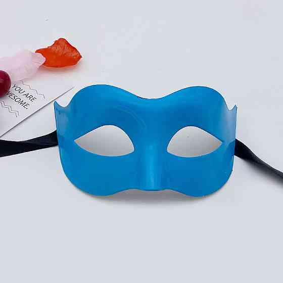 Карнавальна маска пластикова 22 на 8 см блакитний Київ