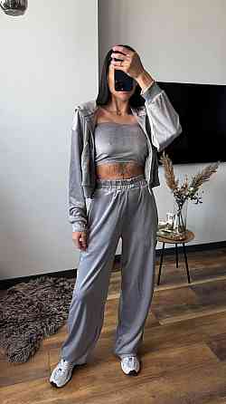Женский плюшевый прогулочный костюм тройка: кофта топ и штаны велюр Серый, 44/46 Одесса