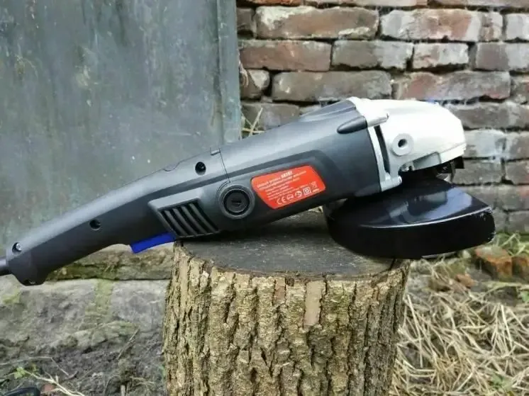 Болгарка LEX AG282 180 мм – ідеальна для шліфування та різання Львів - фото 3