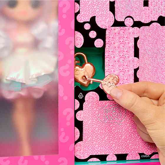 Ігровий набір з лялькою L.O.L. Surprise! серії O.M.G. Eye Spy – Фея Дніпро