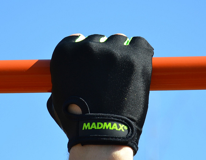 Рукавички для фітнесу MadMax MFG-251 Rainbow Green M Каменское - изображение 9