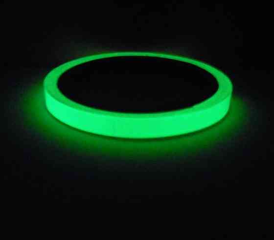 Люмінесцентна наклейка смужка 3 см на 300 см салатовий Київ