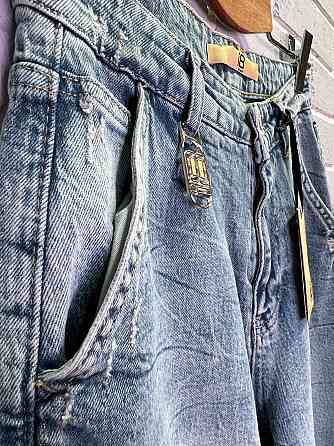 Джинси жіночі I8 52428 Skater Jeans банани висока посадка варка з жатим ефектом косі кишені блакитні Одеса