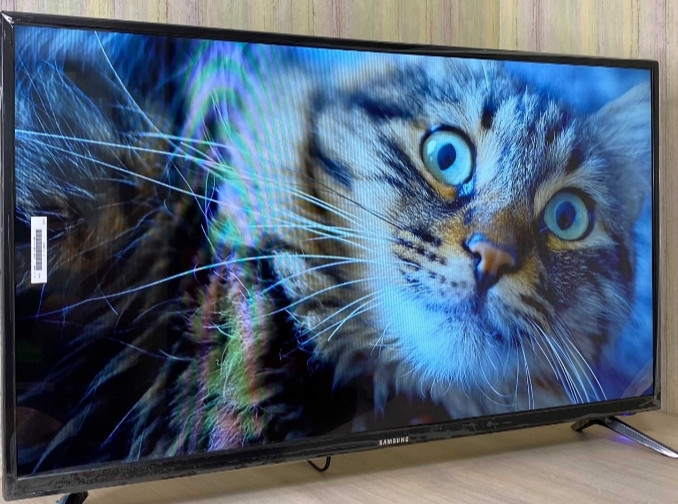 Телевизор: Samsung 45