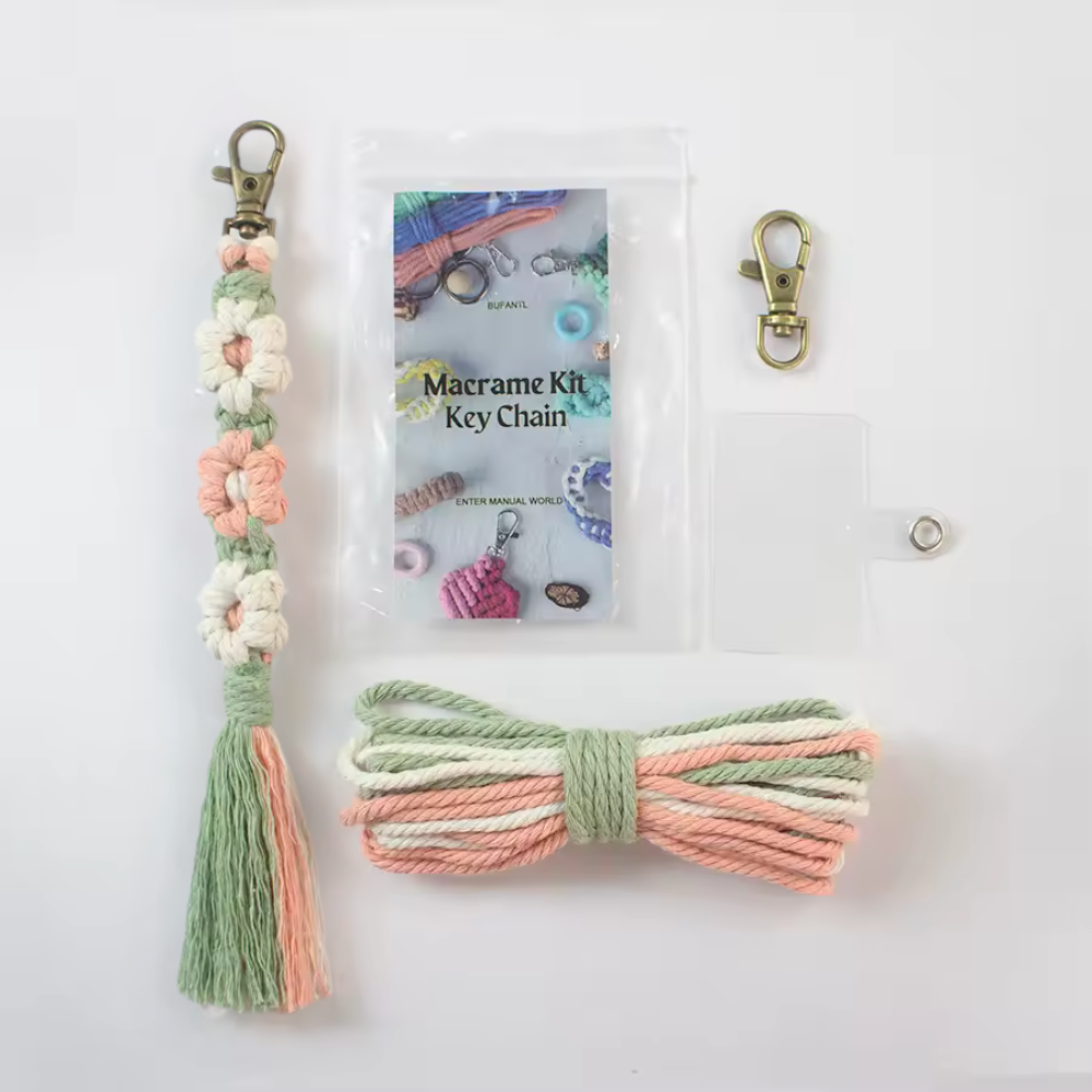 Набір макраме для ручного плетіння і в'язання брелока "Квіти" для ключів і аксесуарів20х2. 2 см, зелений Кам'янець-Подільський - фото 1