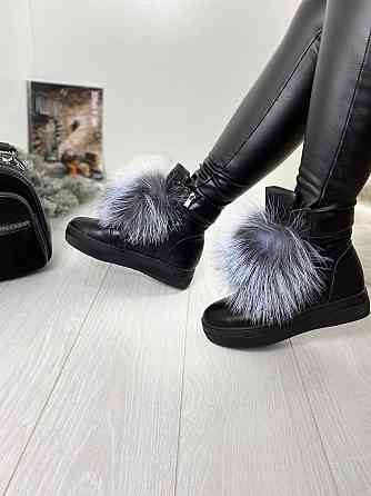 ITTS Угги жіночі ITTS чорні натуральна шкіра висота 13 см ( -8) Коломия