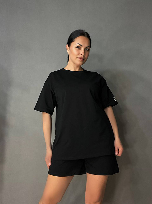 Костюм женский Aidin 201 футболка и шорты с нашивкой оверсайз черный, черный, L Киев - изображение 5