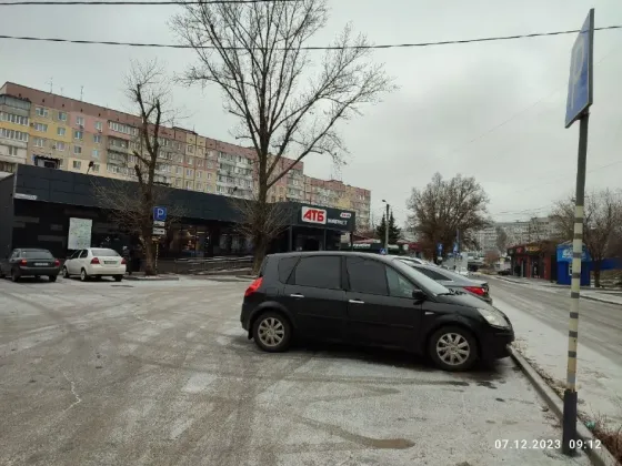 Продам Риночний комплекс Терещенковська 22 (нові чорні Павільйони) з водой і каналізацією. з Орендарями (на довгий строк). Червона лінія, окремі входи Дніпро