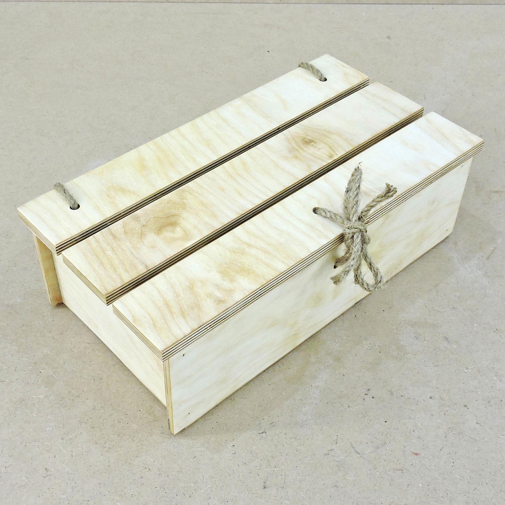 Подарочная коробка 