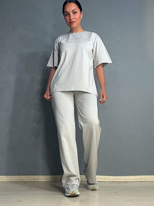 Костюм женский CAPPITONE 101183 с надписью футболка оверсайз и брюки палаццо серый, серый, L Киев - изображение 11