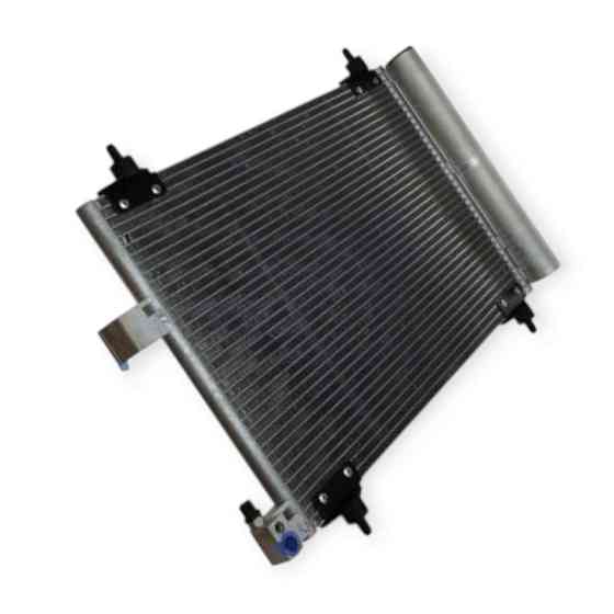 Радиатор Citroen C5 II, III, C6, Peugeot 407 1.6-3.0D 02- кондиционера Мукачево