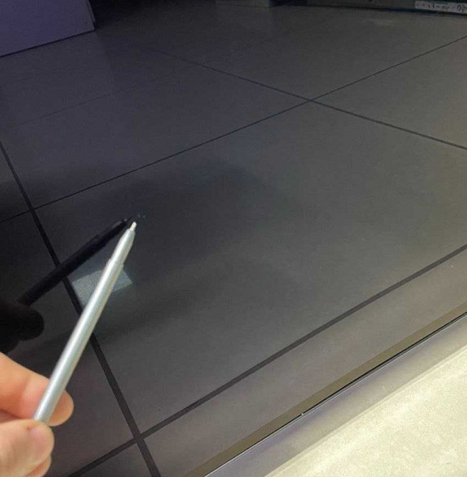 Телевизор Безрамный: 83