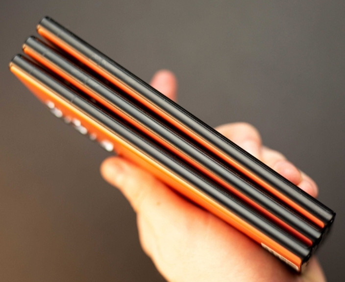 Смартфон Samsung Galaxy S22 Ultra 5G 12/256Gb Burgundy /Red /Black Київ - фото 5