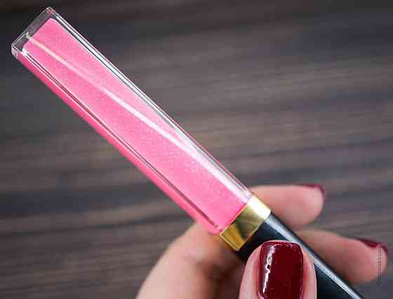 Увлажняющий блеск для губ Chanel Rouge Coco Gloss 728 Rose Pulpe Славянск
