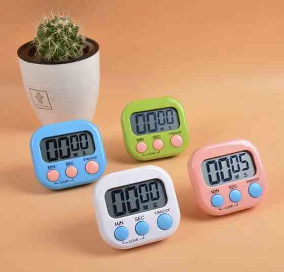 Таймер для кухні, зворотній відлік, колір синій, ЖК-дисплей, на магніті та підставкою на задній частині виробу Київ