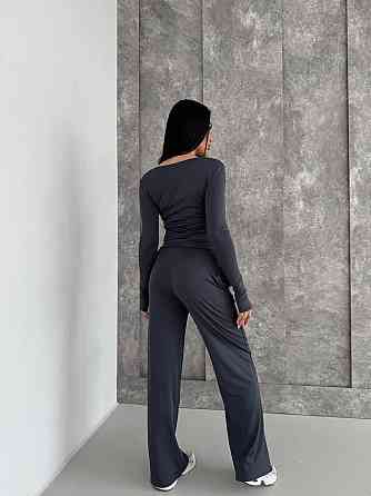 Женский базовый костюм тройка: лонгслив, футболка и штаны микродайвинг Графит Одесса