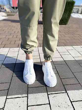 Rosta Кросівки жіночі ROSTA 2005 білі (весна-осінь, шкіра натуральна) (4318) лише 38р. Коломыя