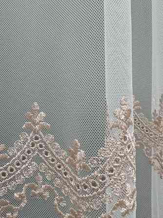 Тюль VR-Textil 1469т Грек-сетка с вышивкой Молочный с пудровым 300х270 см (40-004) Киев