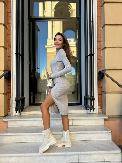 Женское стильное романтическое миди-платье с разрезом ангора рубчик (лео трикотаж рубчик) Серый 46/48 Одесса - изображение 3