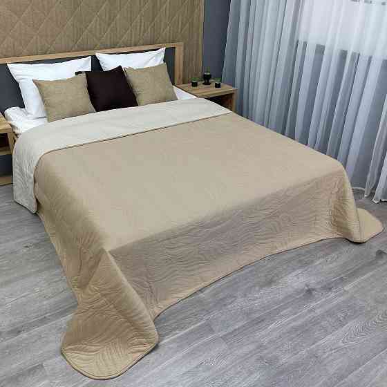 Покривало стьобане Decorator Велюр листя 220х240 см бежевий (85-036) Київ