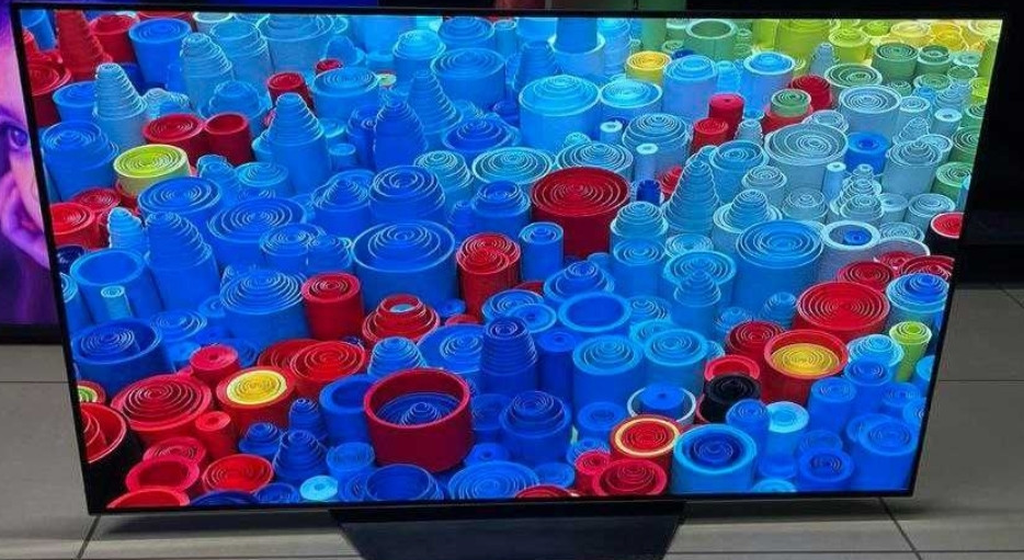 Телевизор: 55