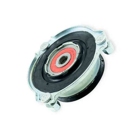 Опора стойки ЗАЗ 1102, 1103, 1105 Таврия верхняя с болтами и подшипником (люстра) AT передней Мукачево